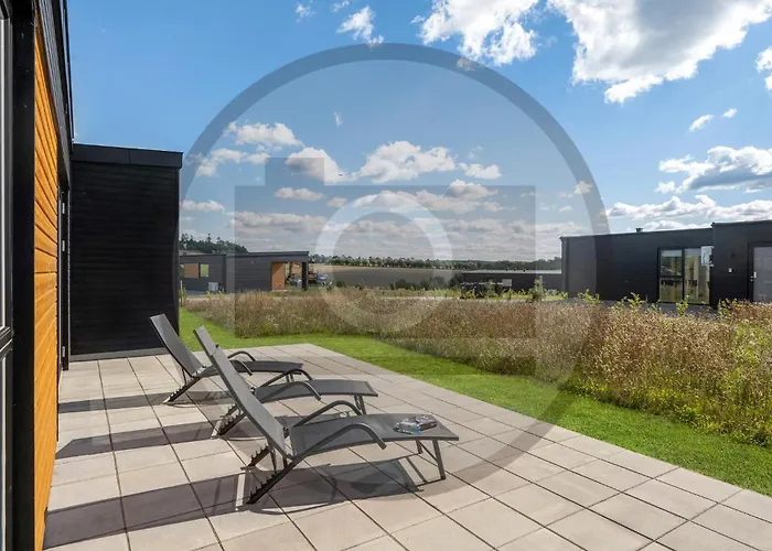 4 Bedroom Beautiful In *